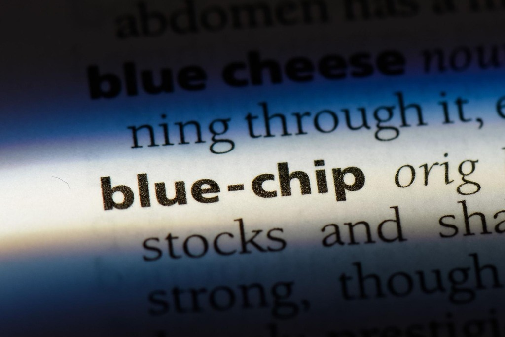 Definição do termo blue-chip, relacionado às ações Blue Chips de empresas